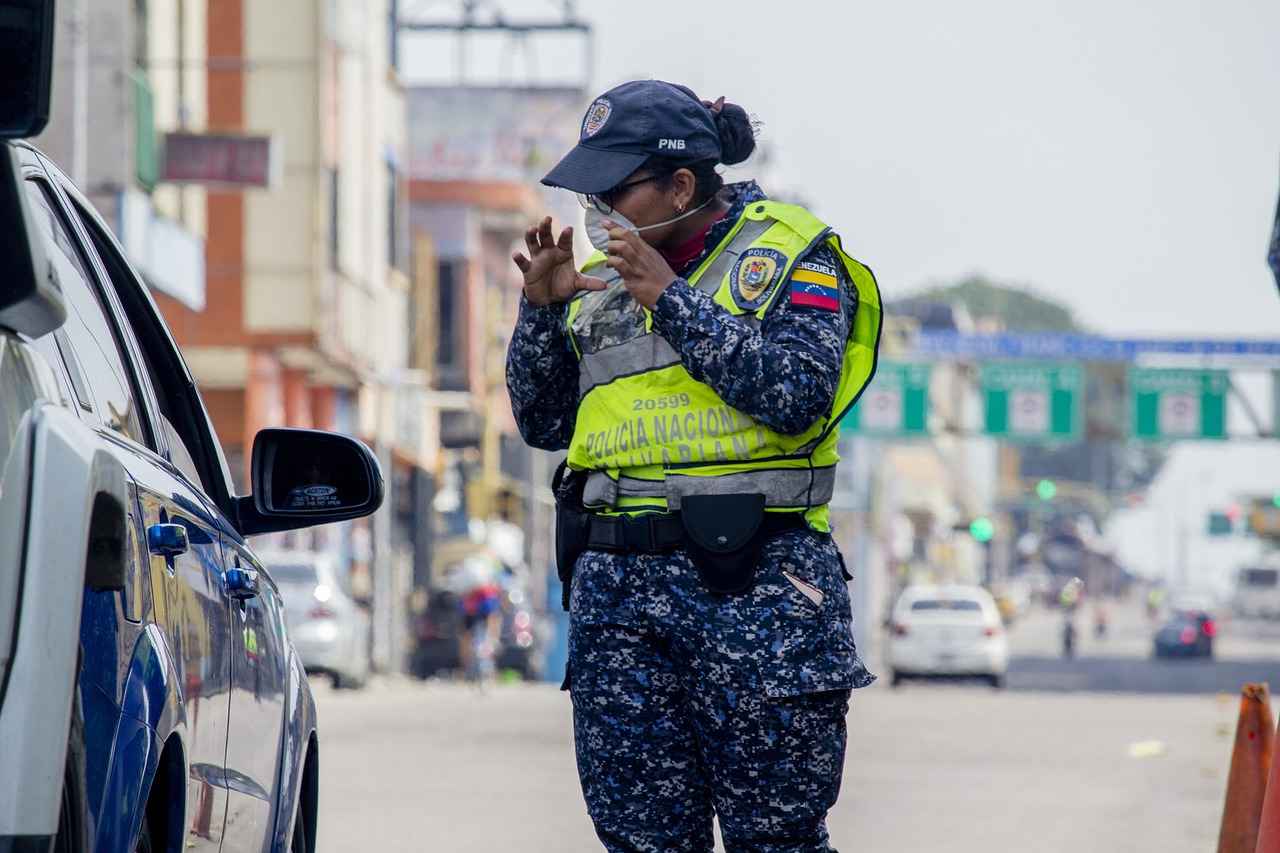 What Should You Consider Before Deciding to Sue the Police?