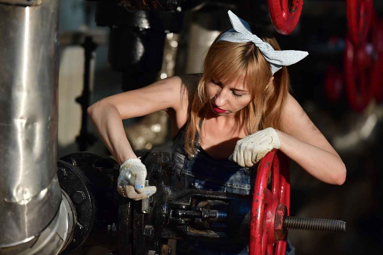 How to Fix a Transmission Leak: DIY Repair Tips 1 What Causes Transmission Leaks?