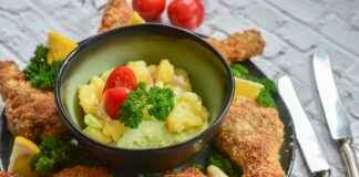 How to Keep Chickens Cool: Effective Summer Care Tips How to Keep Chickens Cool: Effective Summer Care Tips