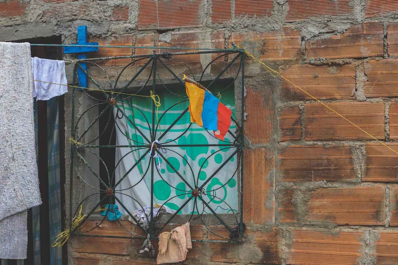 Styling Tips for Layered Curtains