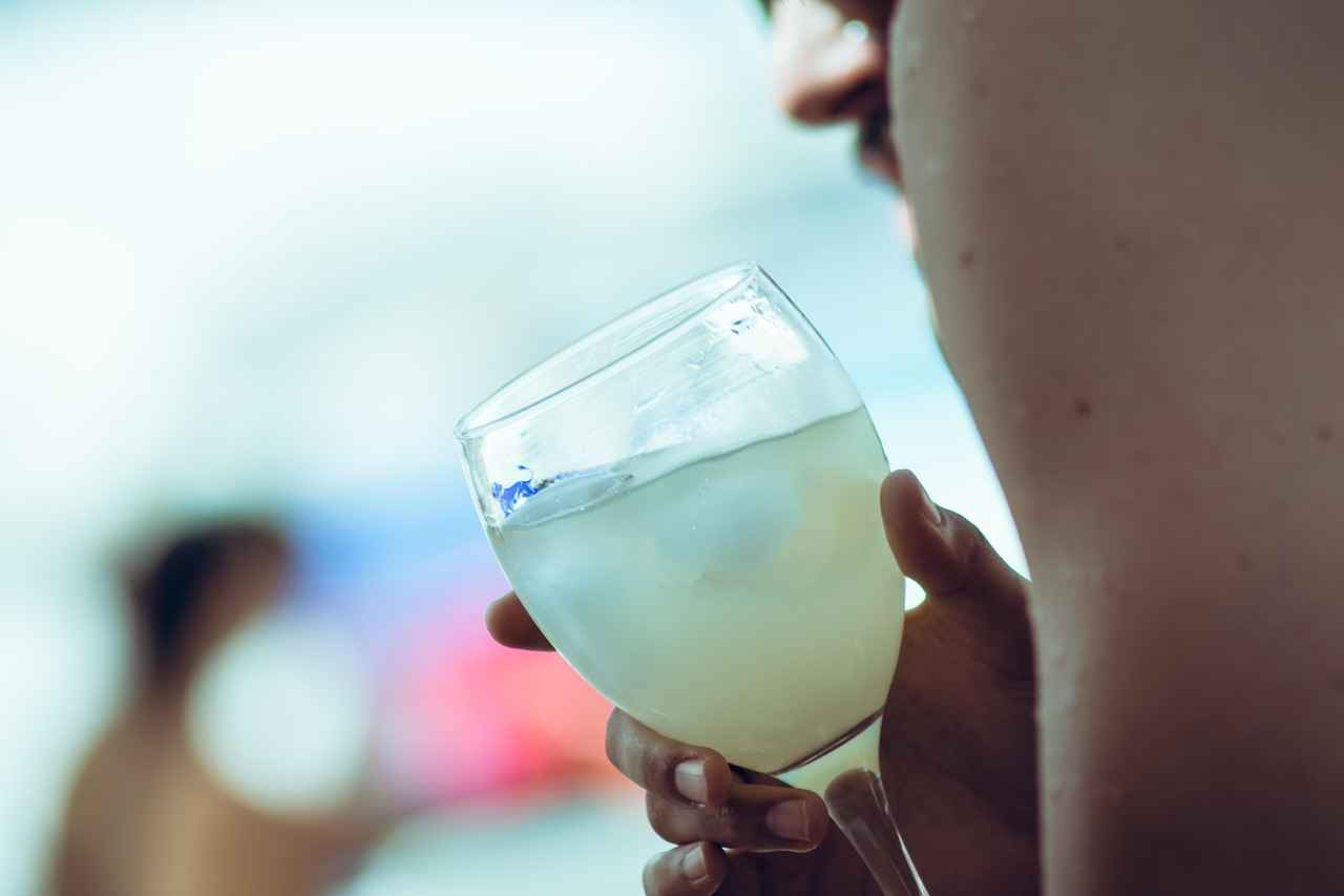 What Ingredients Do You Need for a Buttery Nipple?