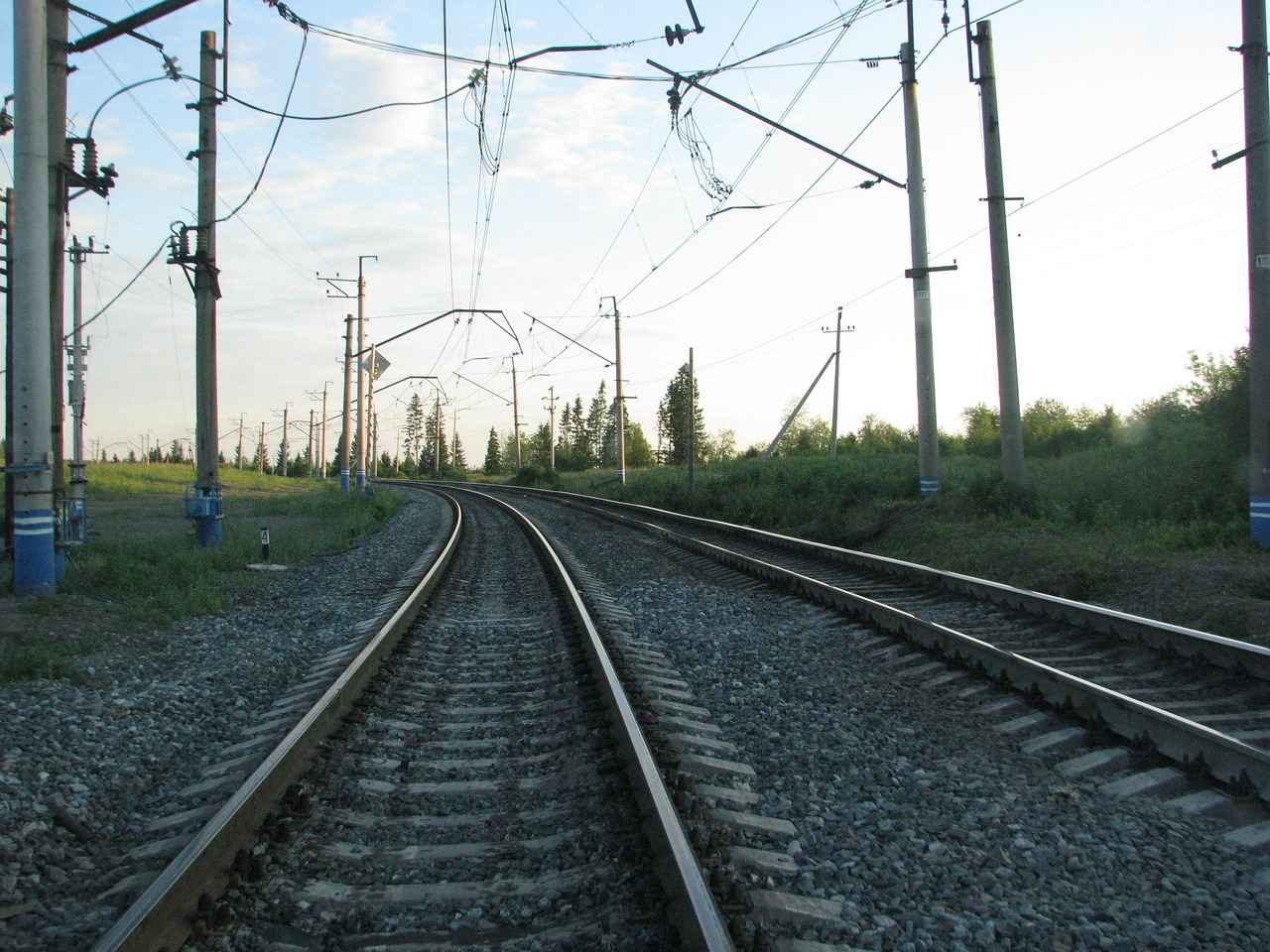 How to Sharpen a Straight Razor: A Comprehensive Guide for Beginners 5 How to Maintain Your Straight Razor After Sharpening?