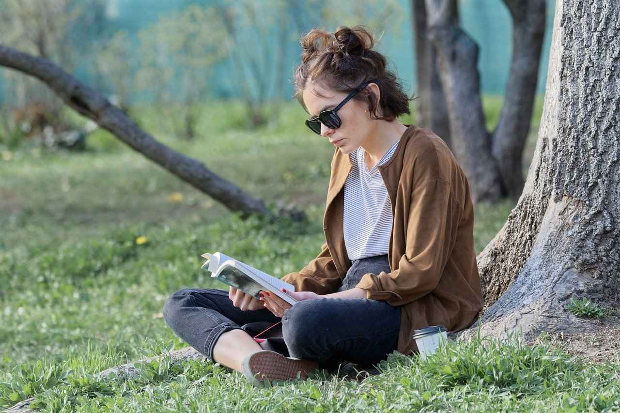 How to Stop Throbbing Pain After a Root Canal: Tips for Quick Relief 5 When to Consult Your Dentist