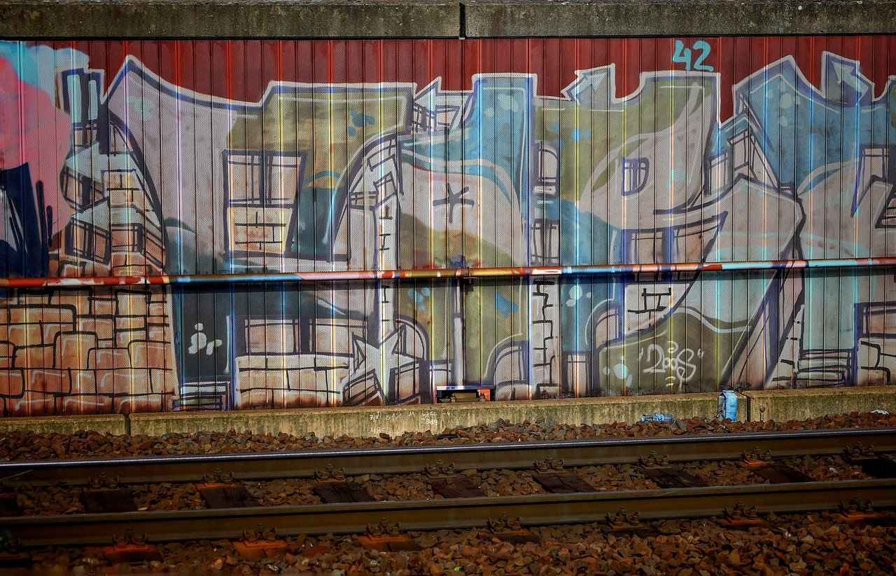 How to Strip Lead Paint Safely: A Step-by-Step Guide 3 Essential Safety Precautions for Stripping Lead Paint