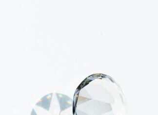 How To Clean Jewelry: Expert Tips For Sparkling, Stunning Pieces