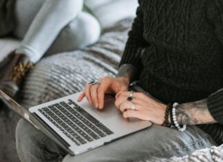 How To Pair Roku Remote Easily: Expert Tips To Connect Fast